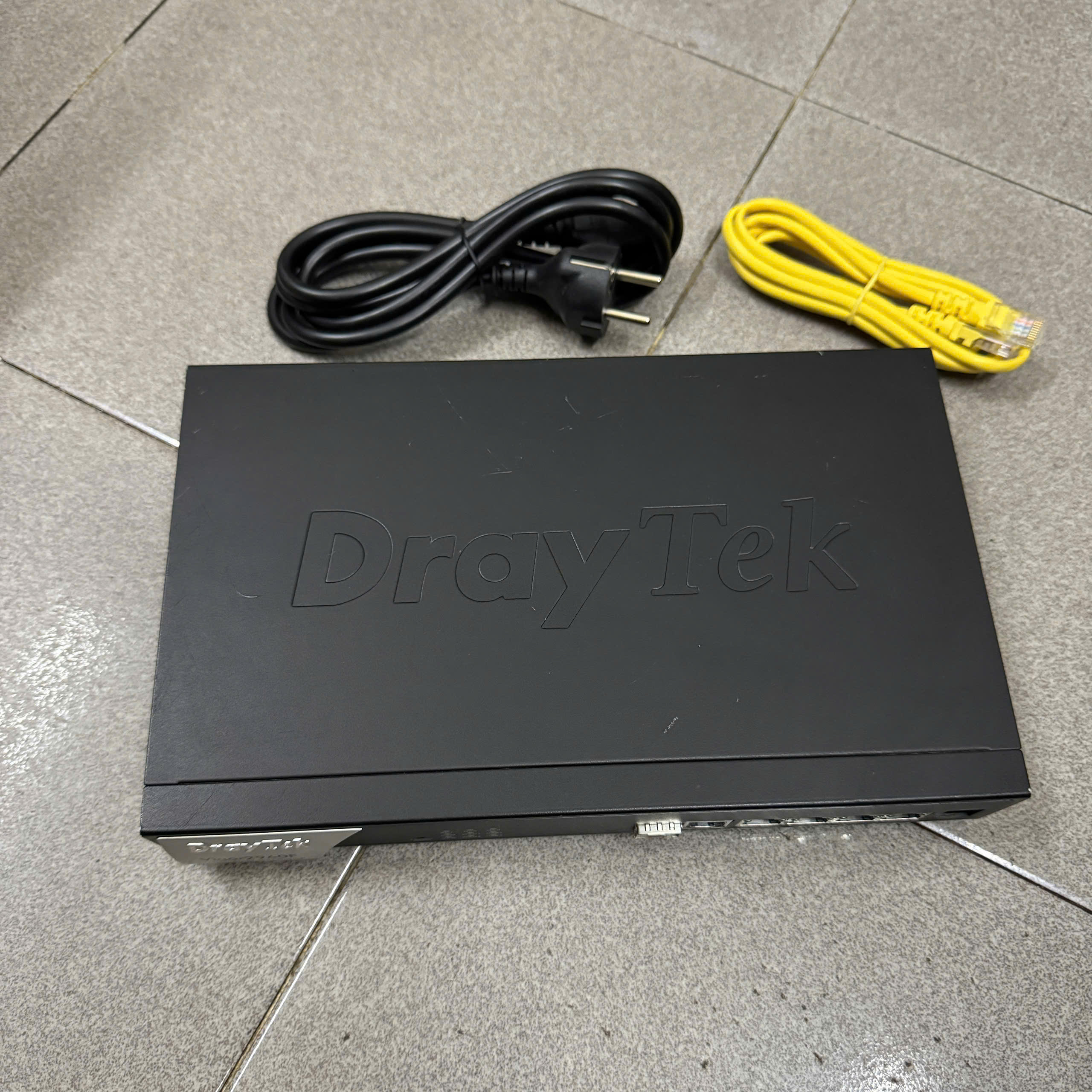 Router cân bằng tải Draytek Vigor 2960F