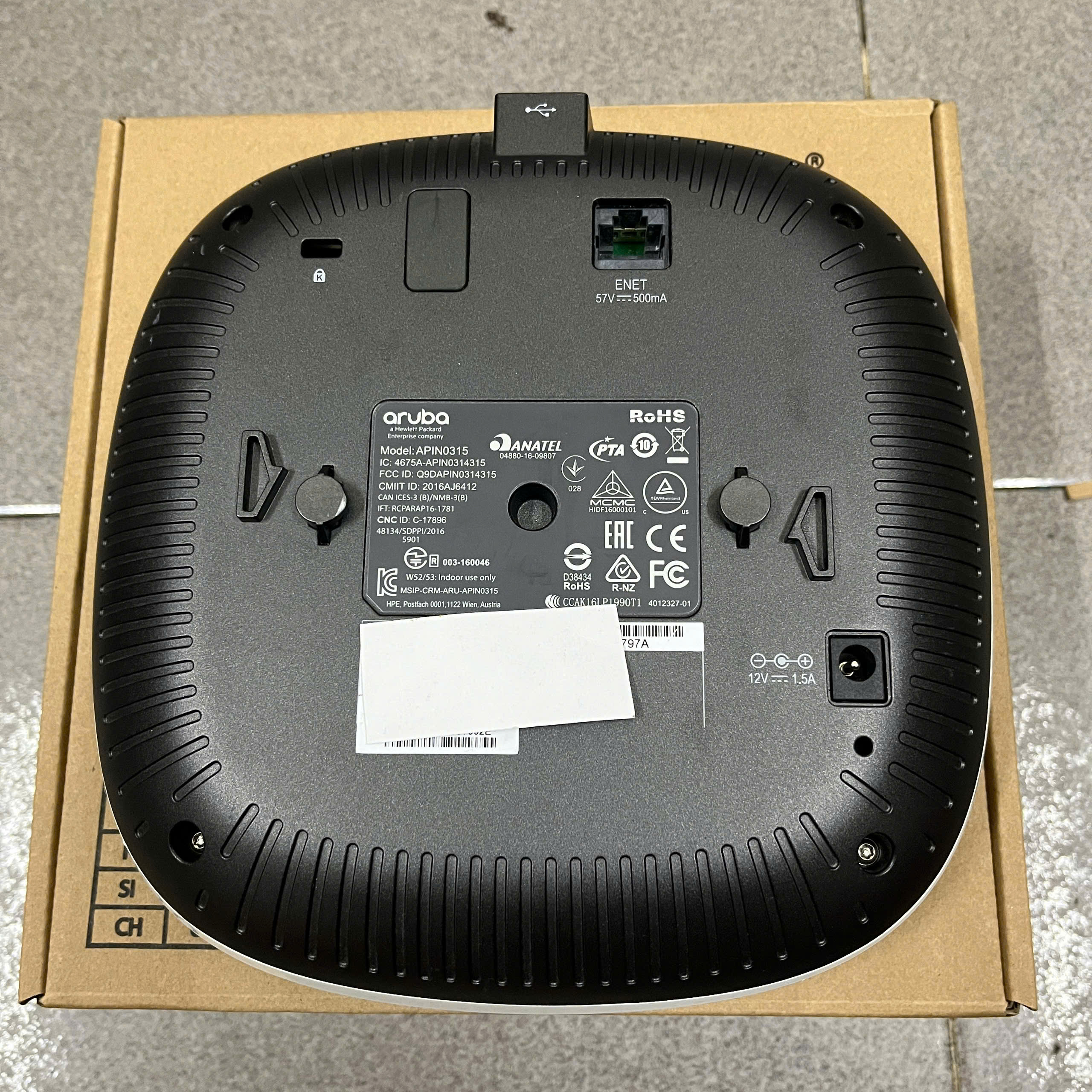 Phát wifi chuyên dụng Aruba 315 AC WAVE 2 AC 