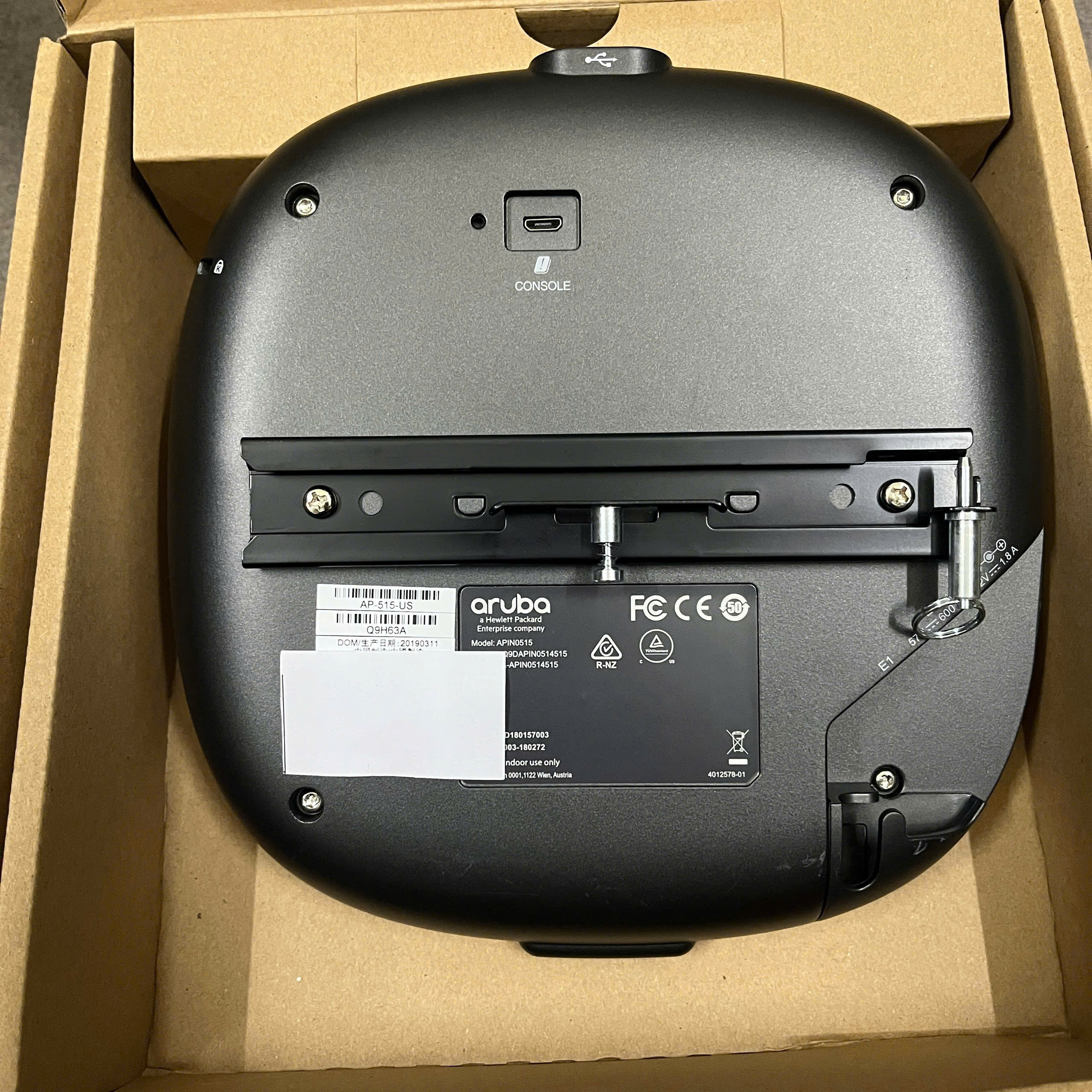 Phát wifi chuyên dụng Mesh-Roaming Aruba 515 wifi 6