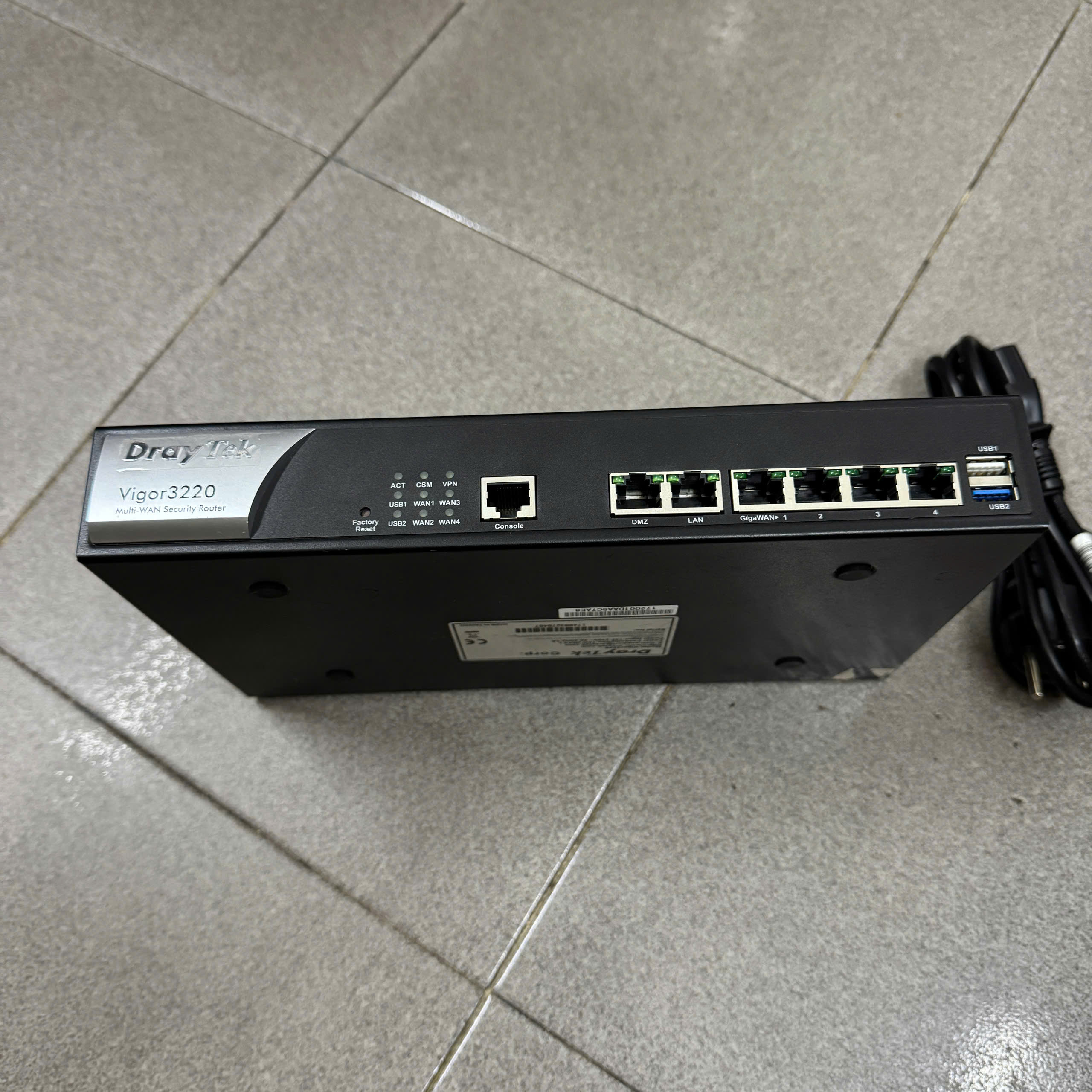 Router cân bằng tải Draytek Vigor 3220 đẹp