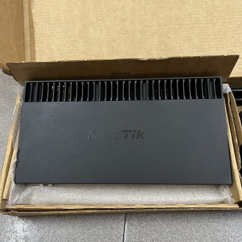 Router cân bằng tải Mikrotik RB4011iGS+RM đẹp có box